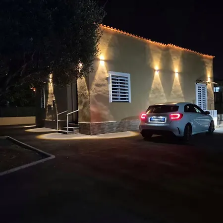 Villart 3* פומפיי